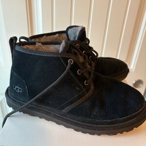UGG Men's Black Neumal Chukka Boots